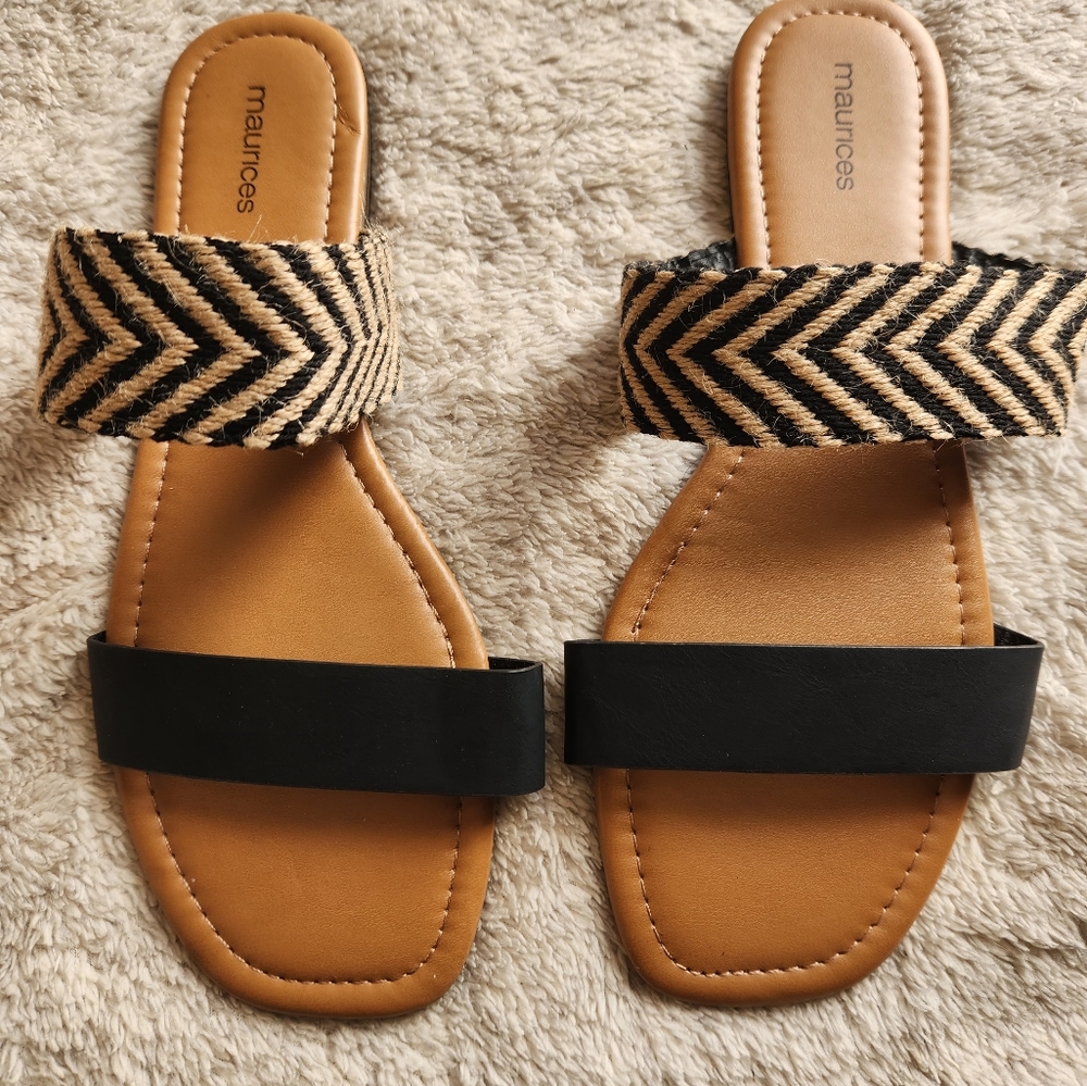 Maurices Chelsea Sandals NEW, Flats, Summer or Beach ready!